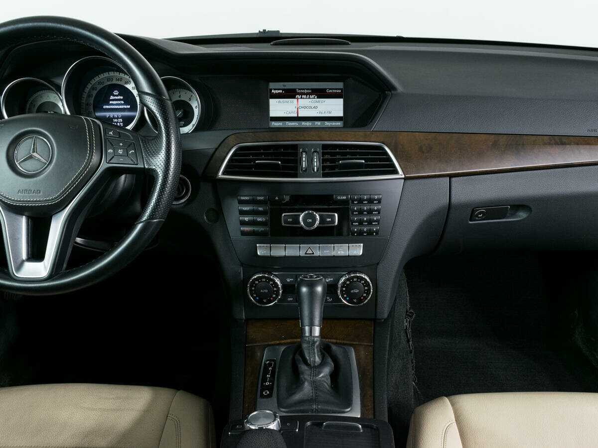 Mercedes-Benz C-Класс 180, 2012 Фото №9