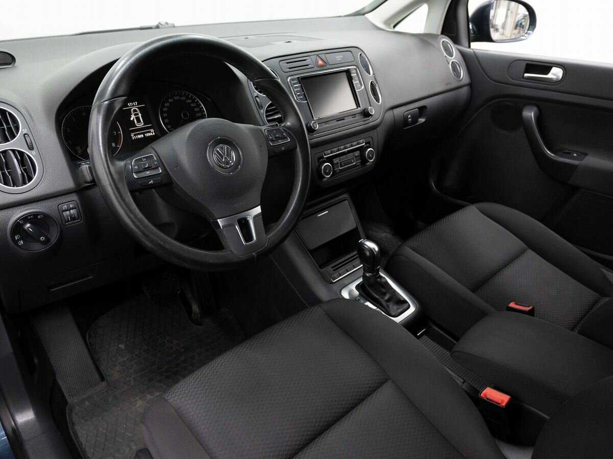 Volkswagen Golf Plus, 2013 - 211 000 км. | Фото №8
