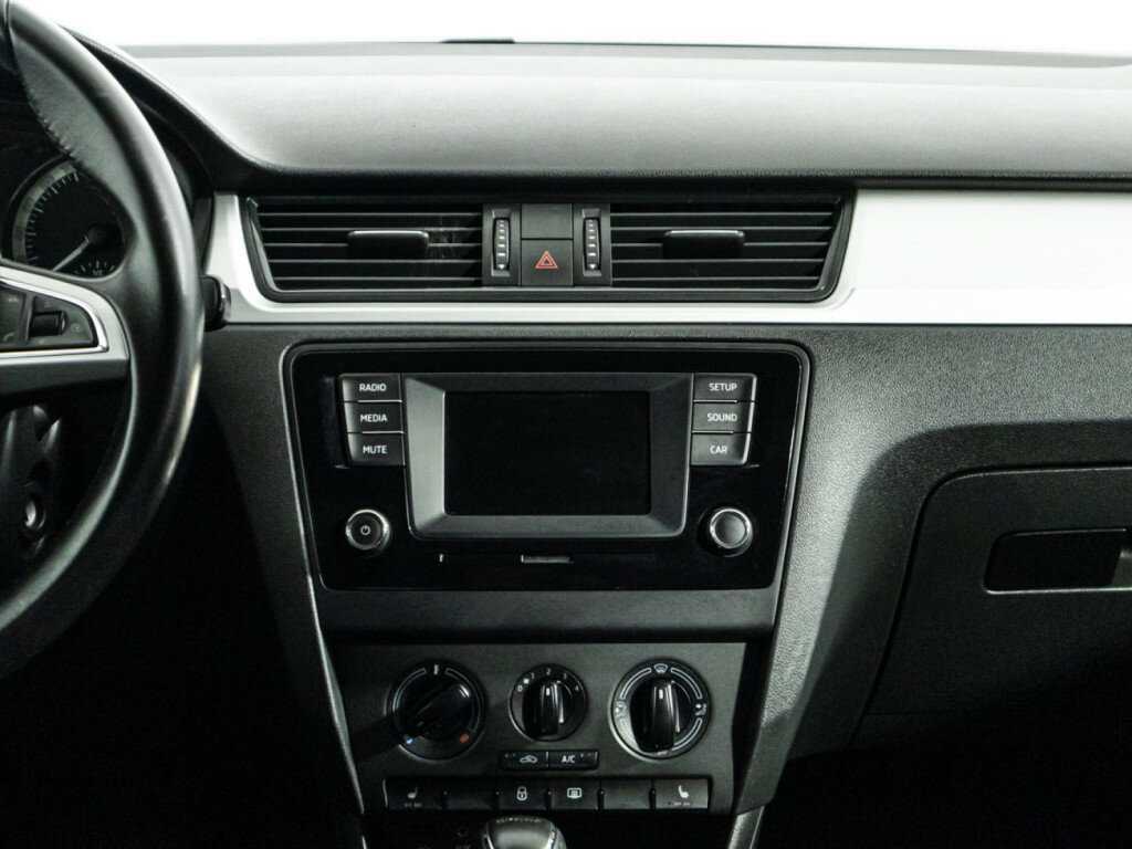 Skoda Rapid, 2016 Фото №14