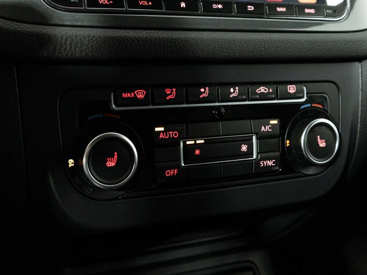 Volkswagen Tiguan, 2015 Фото №17