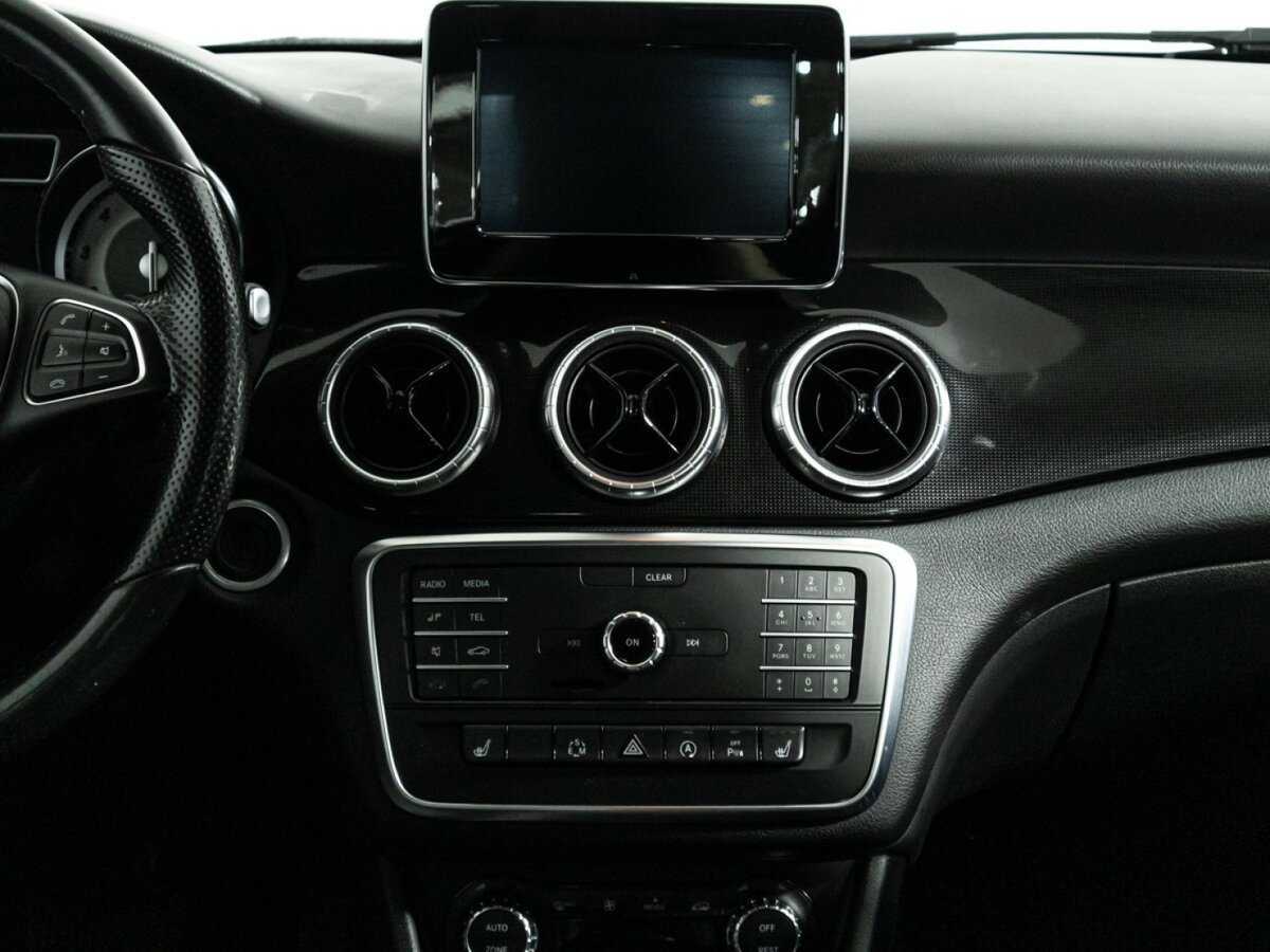 Mercedes-Benz CLA 200, 2015 Фото №14