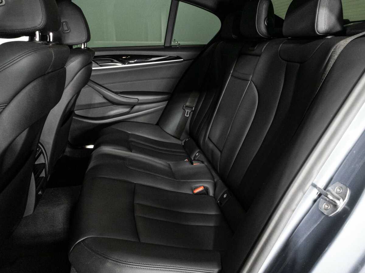BMW 5 серии 520i, 2019 Фото №9