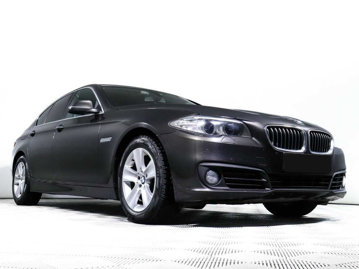 BMW 5 серии 520i, 2014 Фото №16