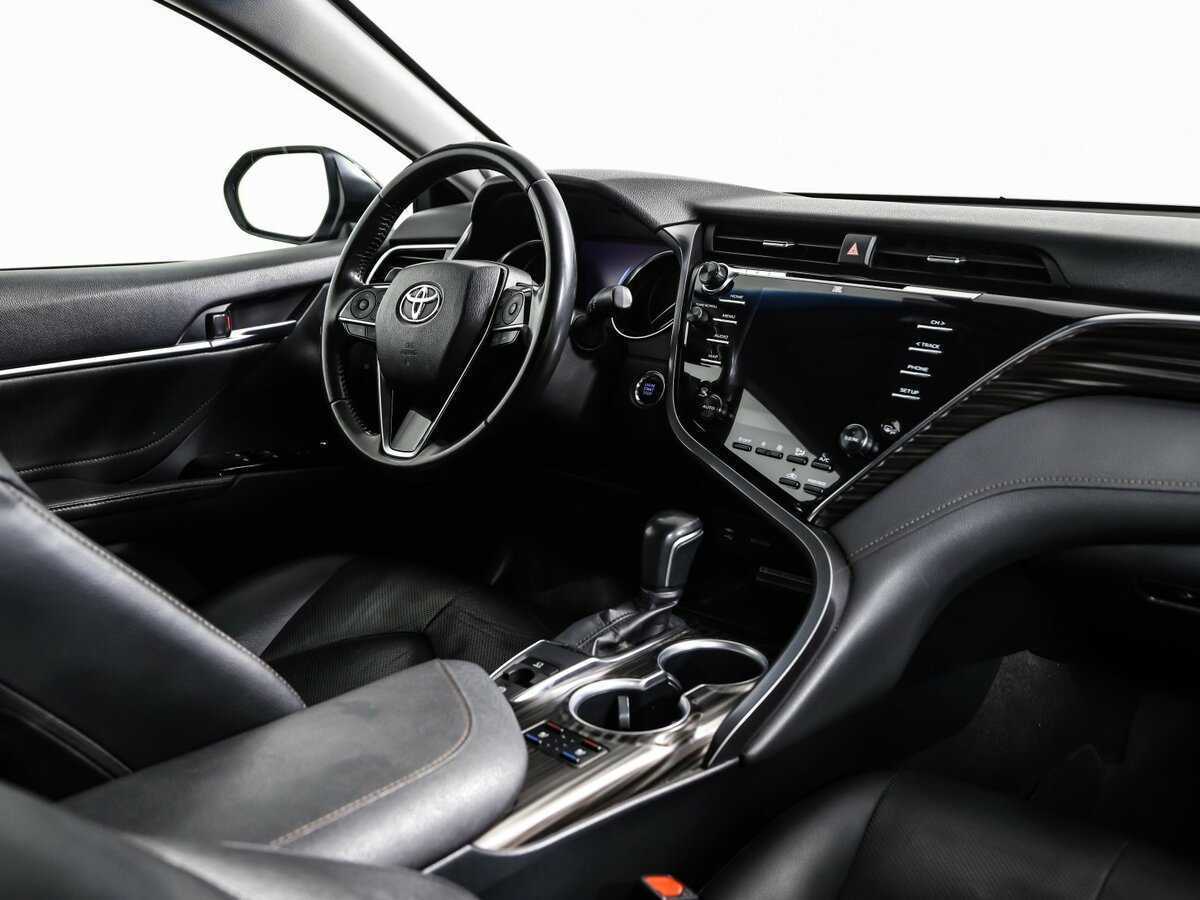 Toyota Camry, 2018 Фото №9