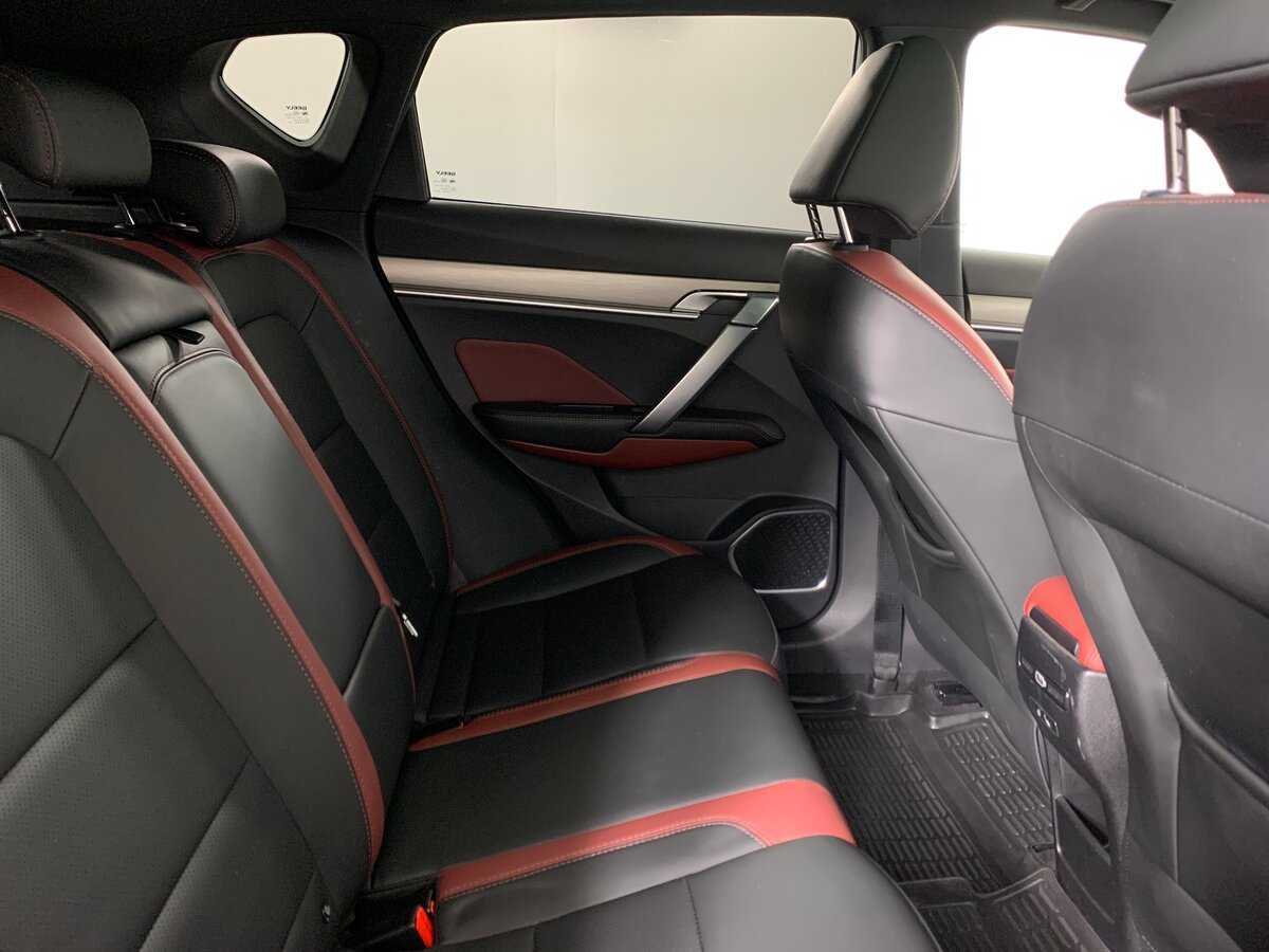 Geely Coolray, 2020 Фото №18