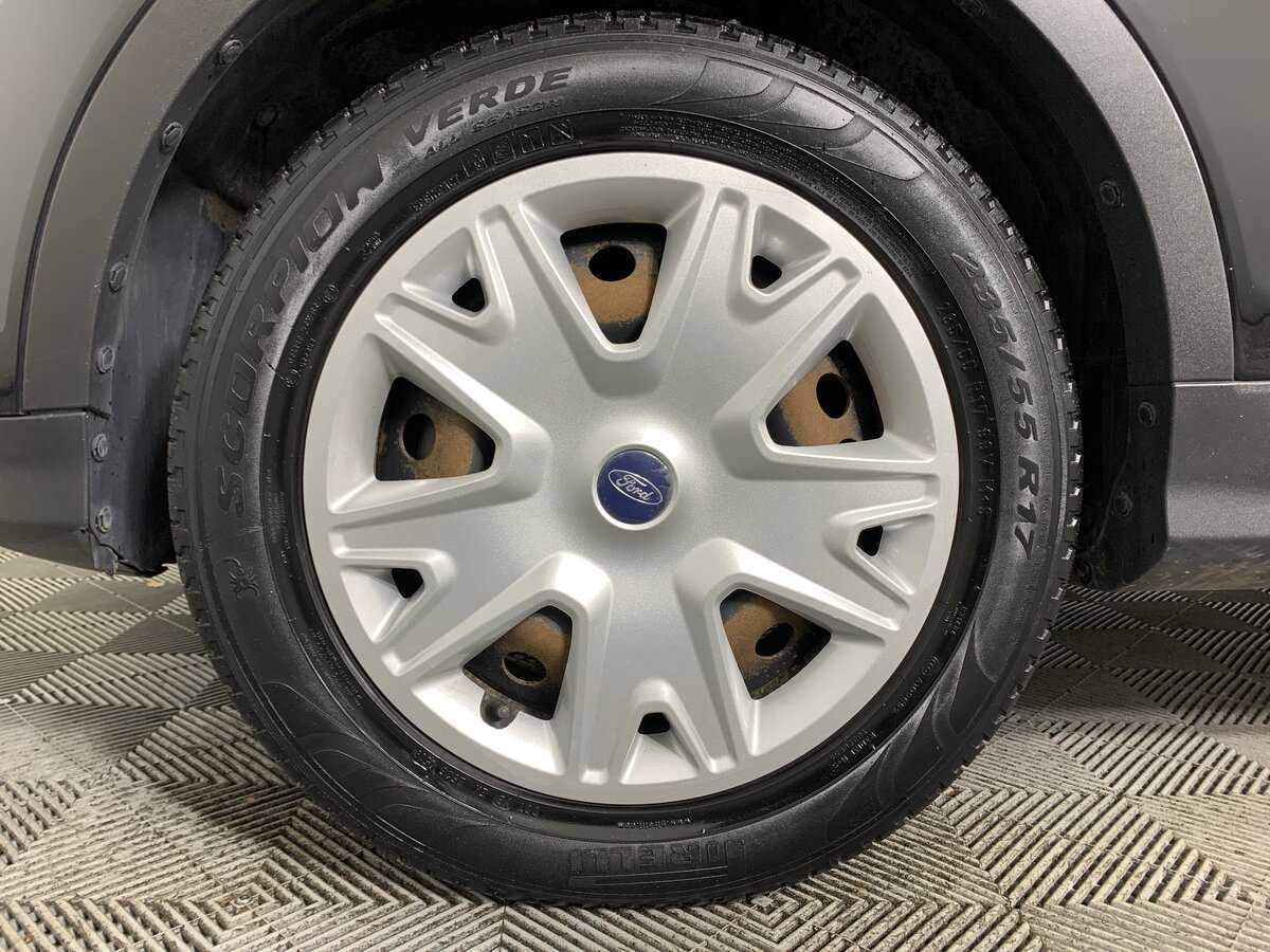 Ford Kuga, 2019 Фото №9