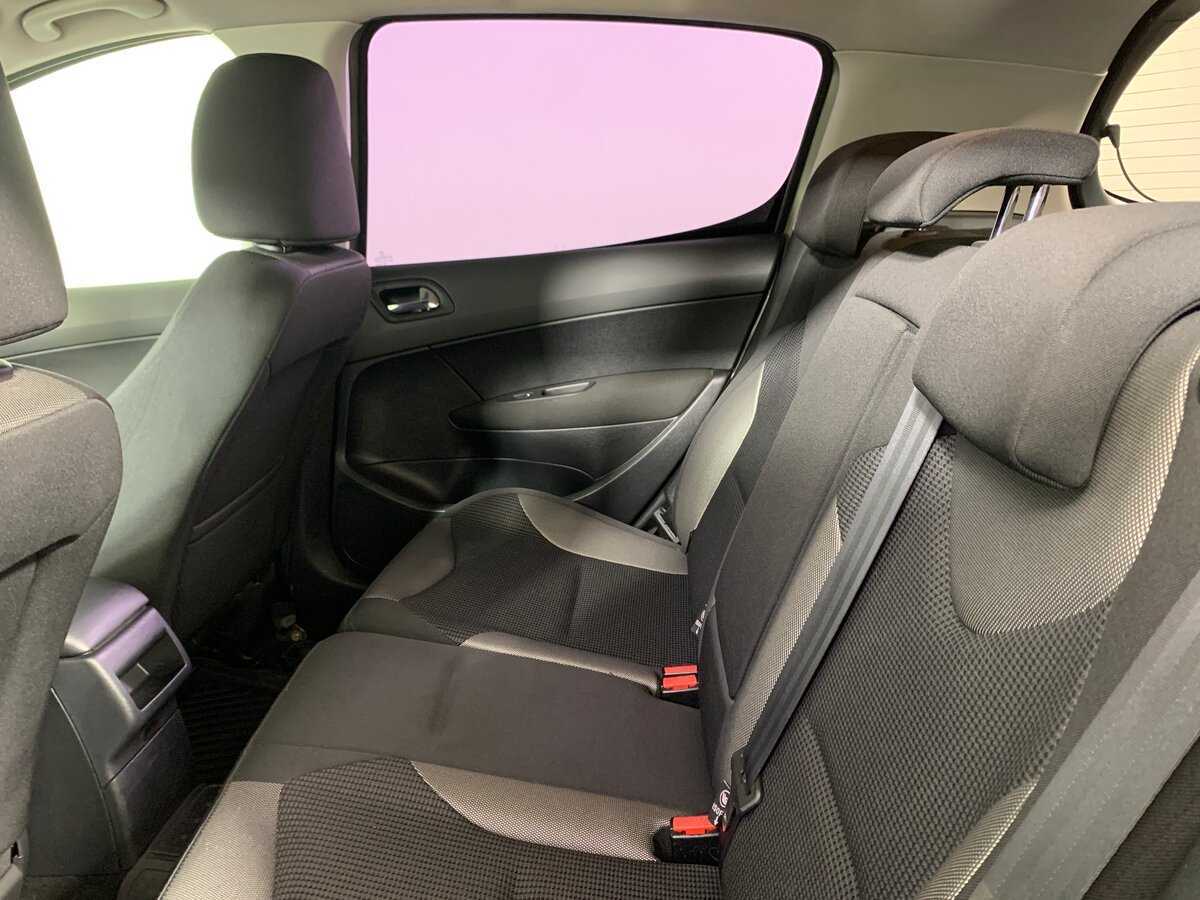 Peugeot 308, 2012 Фото №19