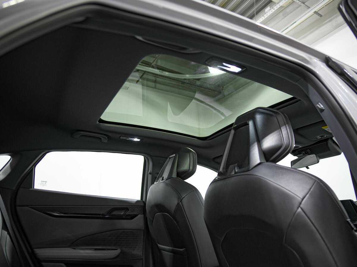 Changan UNI-V, 2023 Фото №17