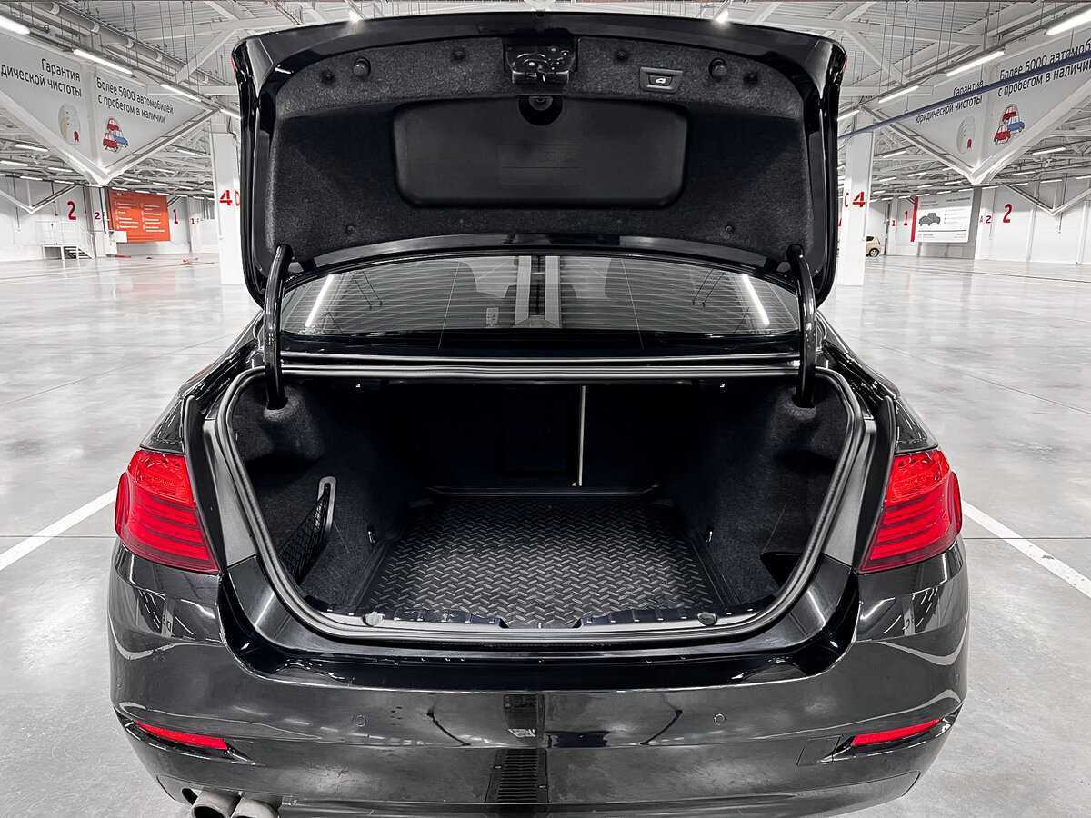 BMW 5 серии 520i, 2015 Фото №10