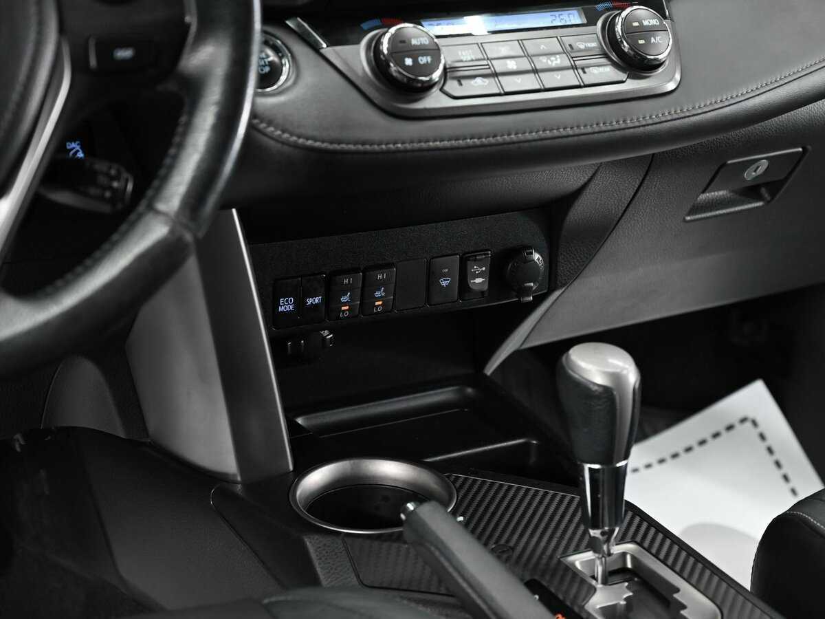 Toyota RAV4, 2013 Фото №10