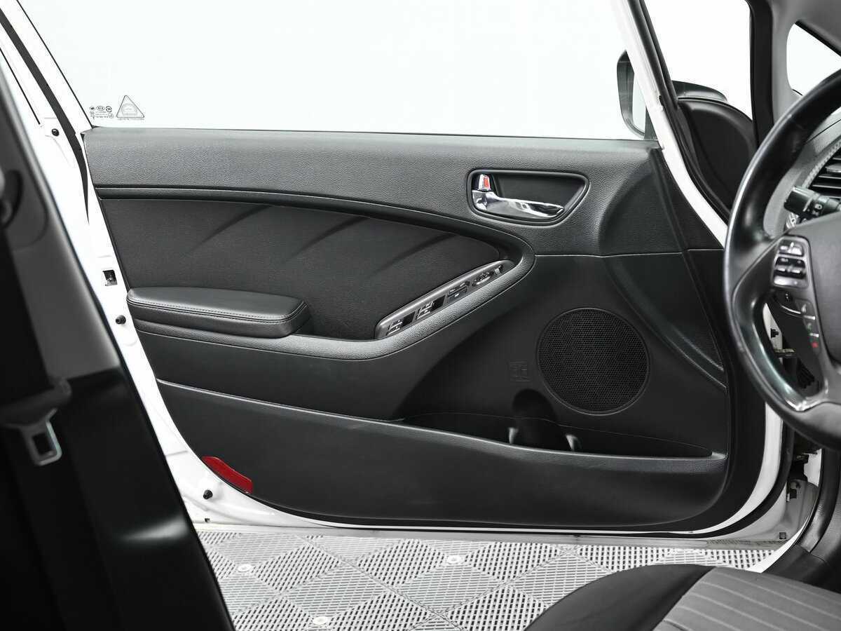 Kia Cerato, 2013 Фото №6