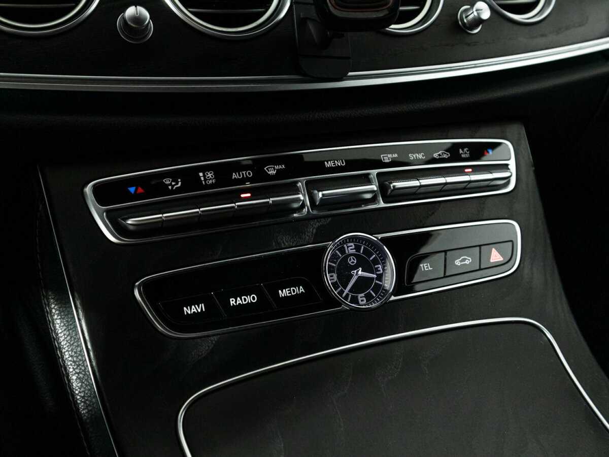 Mercedes-Benz E-Класс 220 d, 2018 Фото №19