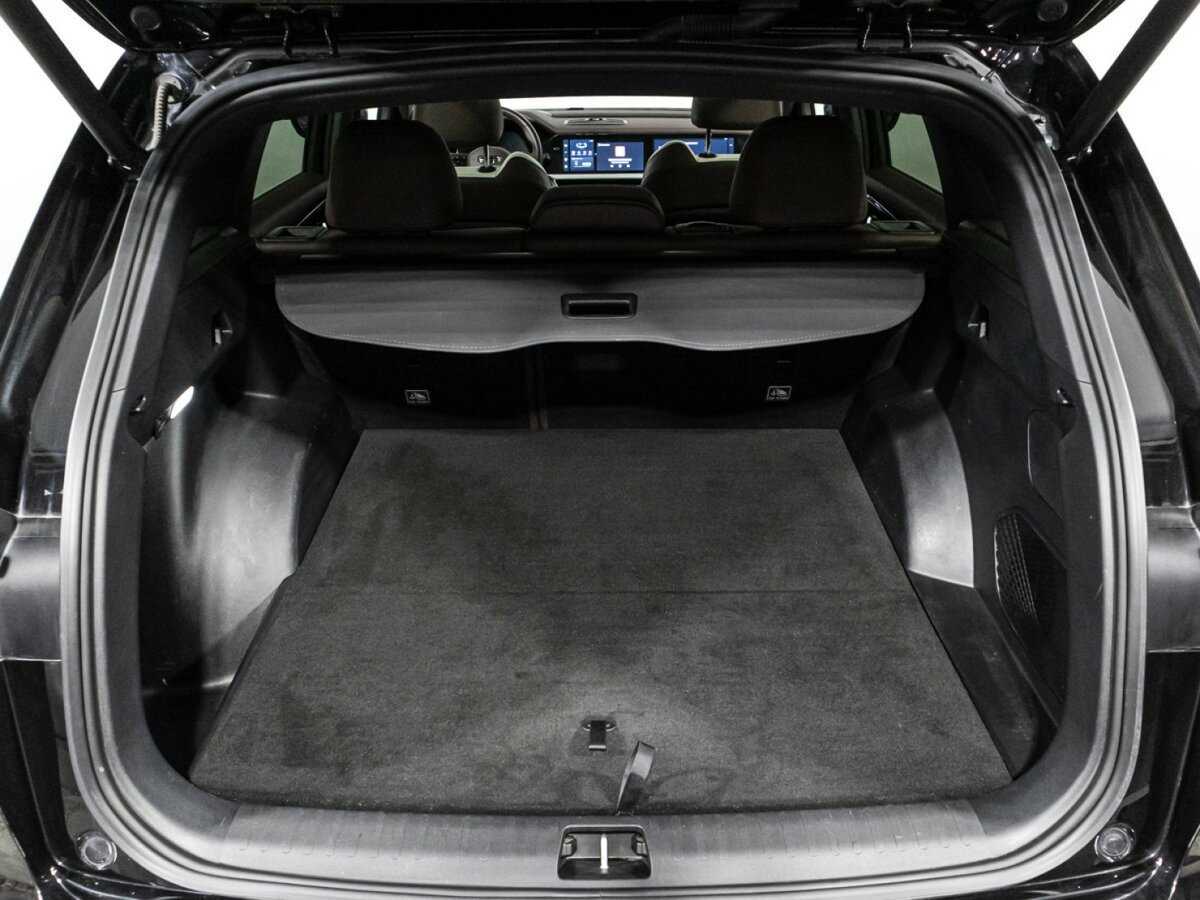 Geely Monjaro, 2022 Фото №15