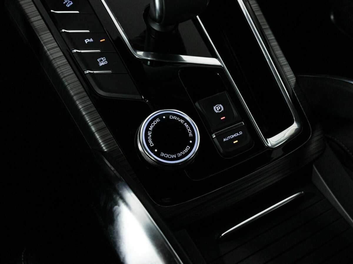 Geely Atlas Pro, 2023 Фото №18