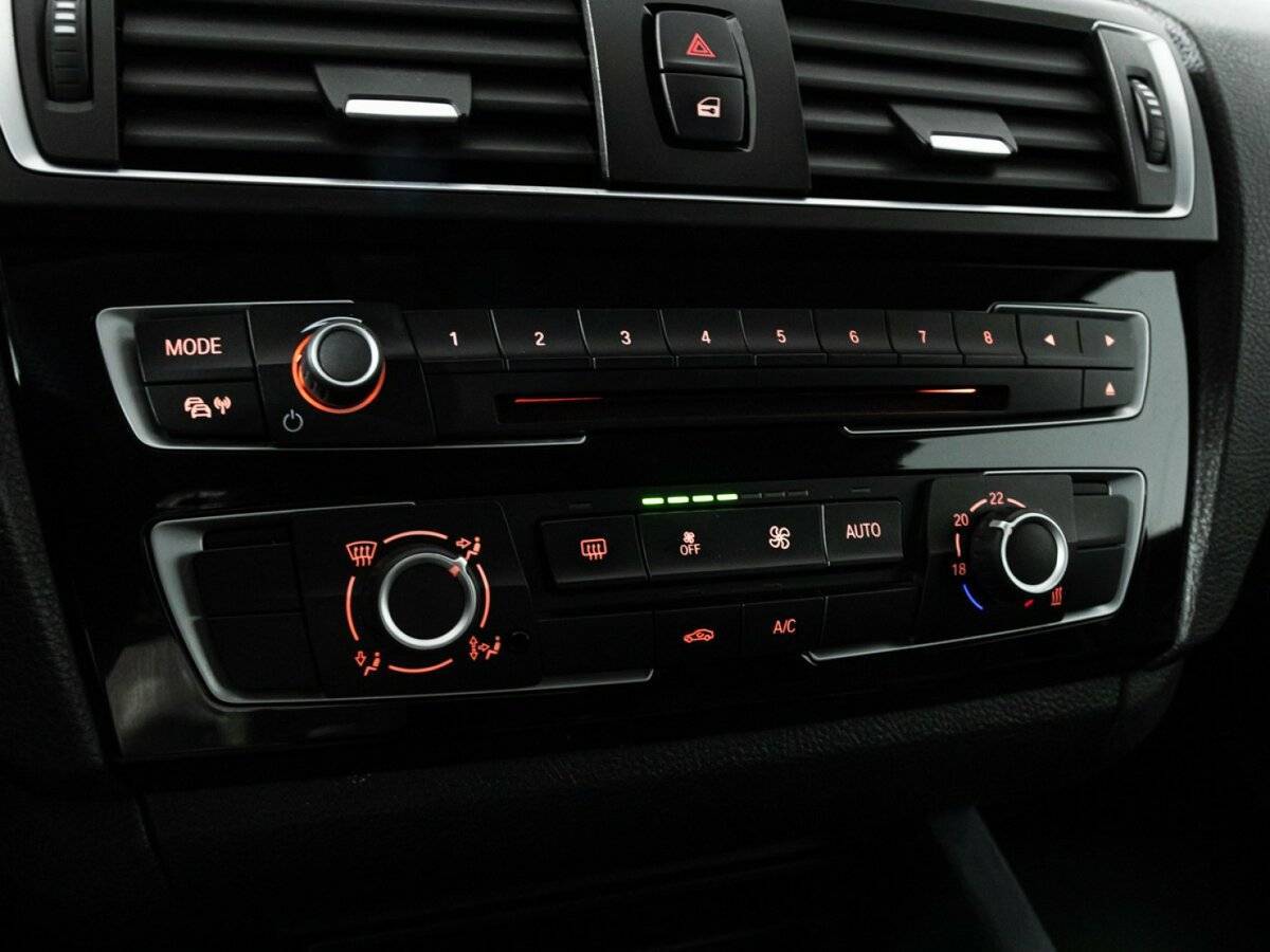 BMW 1 серии 116d, 2017 Фото №17