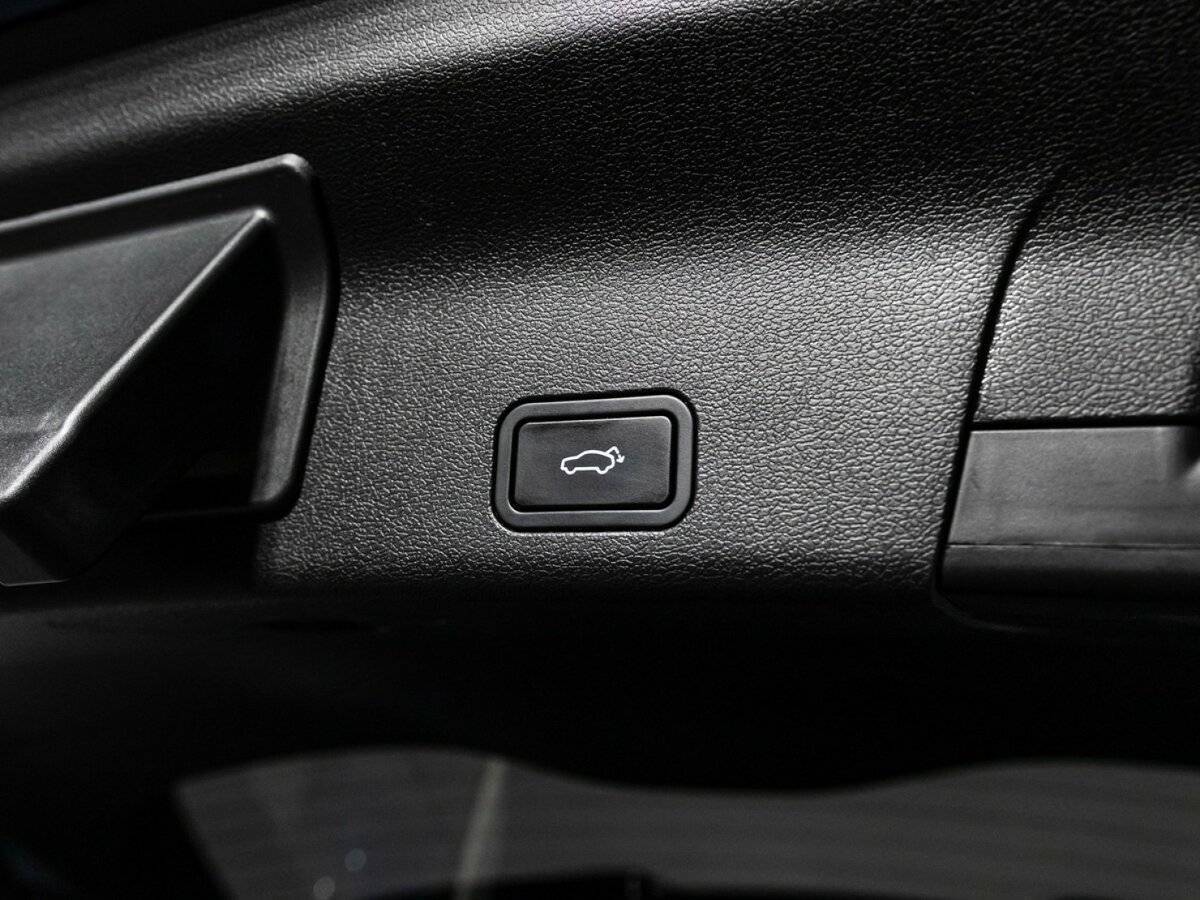 Geely Atlas Pro, 2022 Фото №16