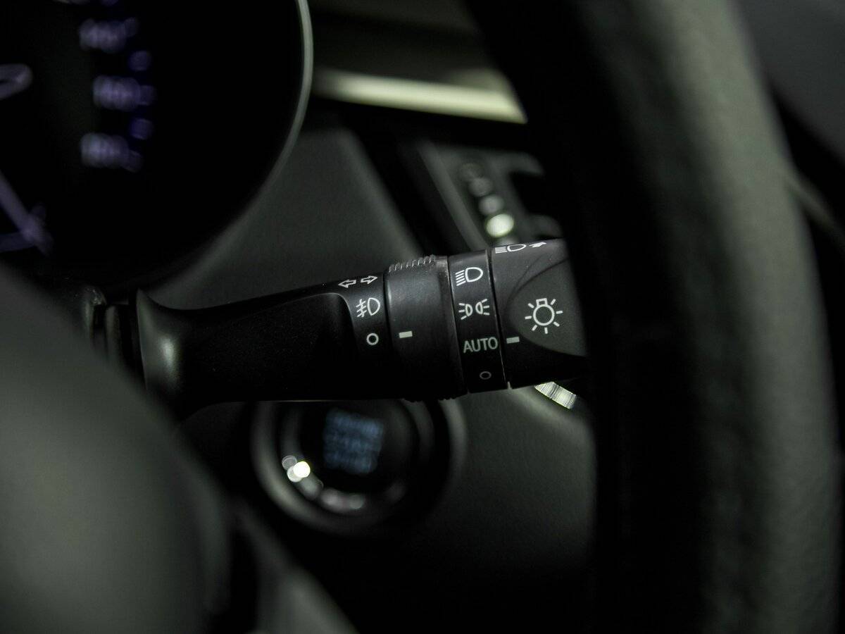 Toyota C-HR, 2020 Фото №10