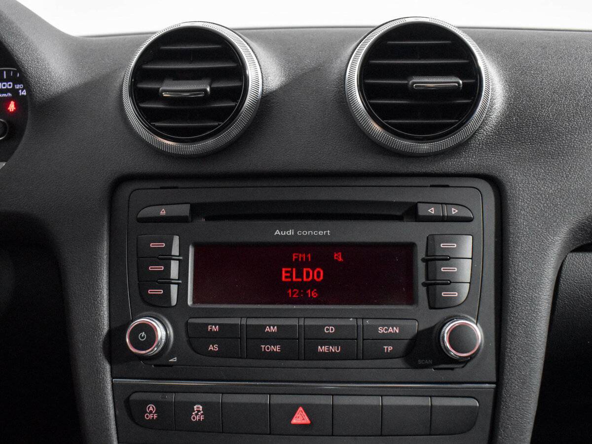 Audi A3 Sportback, 2012 Фото №17