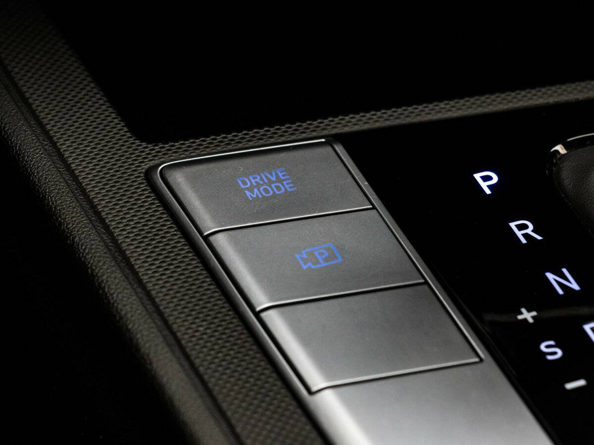 Hyundai Elantra, 2021 Фото №18