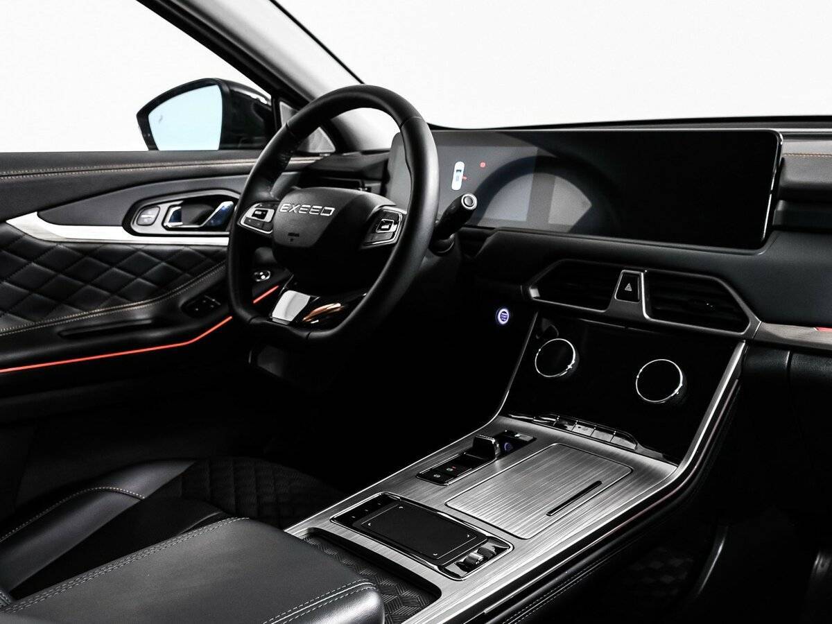 Exeed TXL, 2023 Фото №6