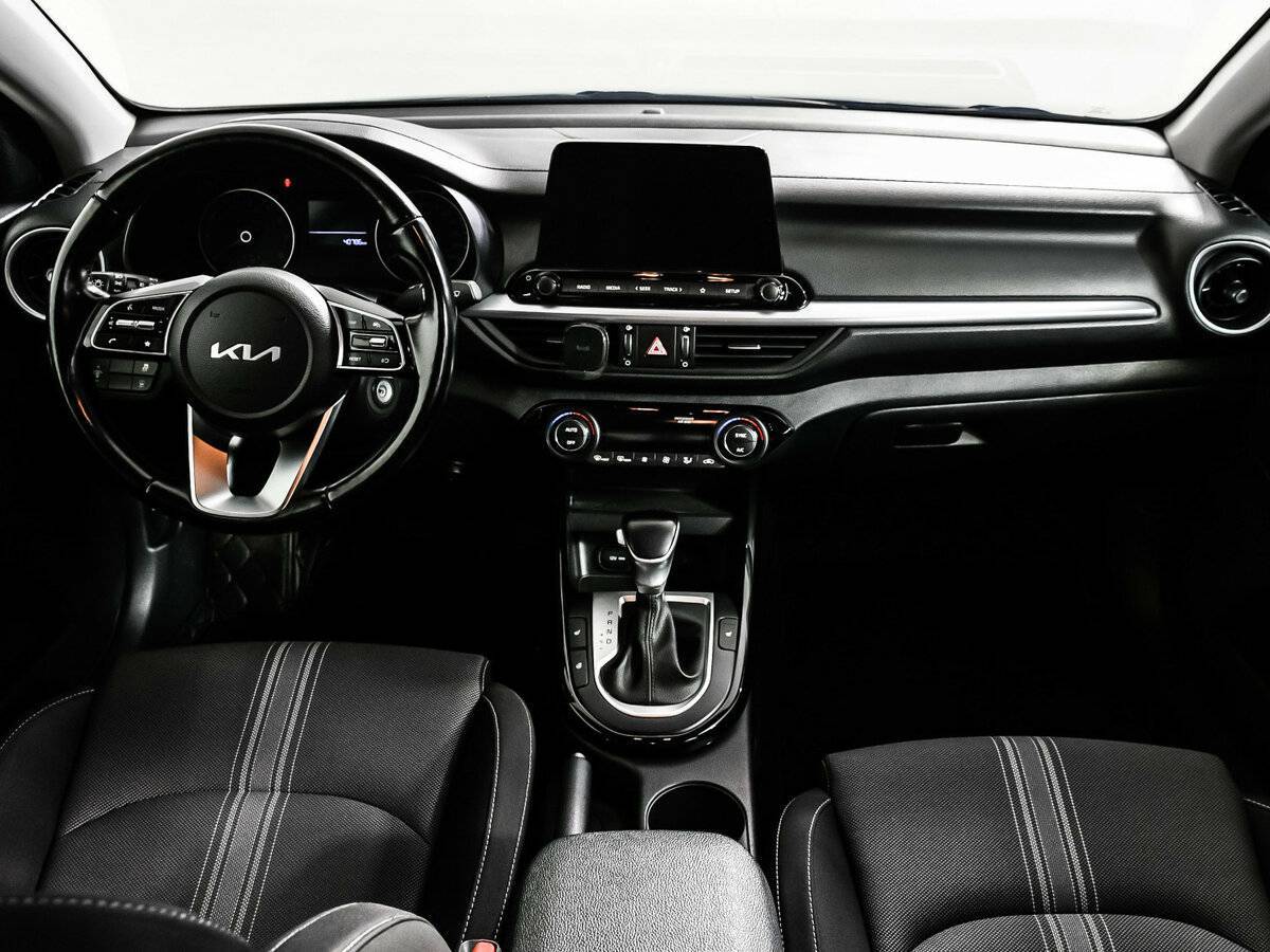 Kia Cerato, 2022 Фото №11