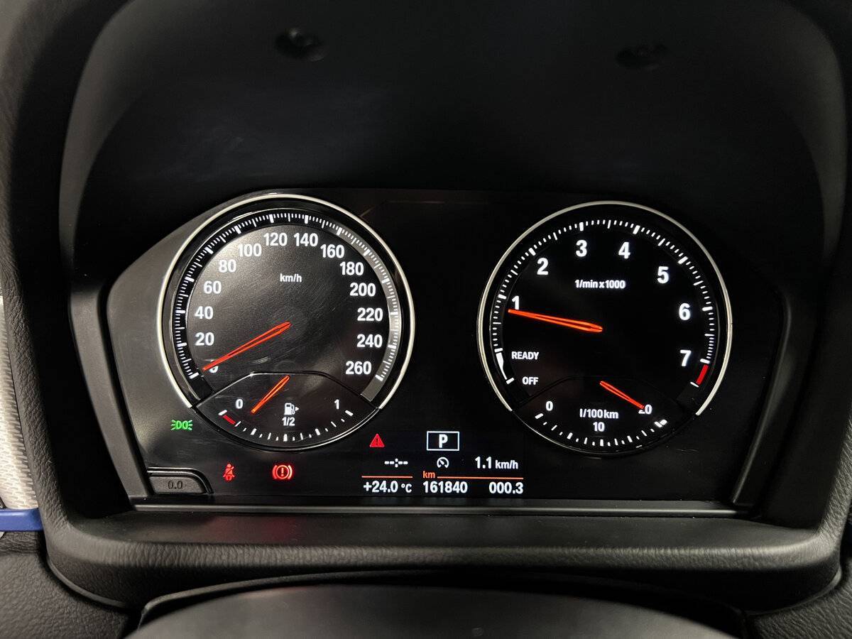 BMW X1 20i xDrive, 2019 Фото №13