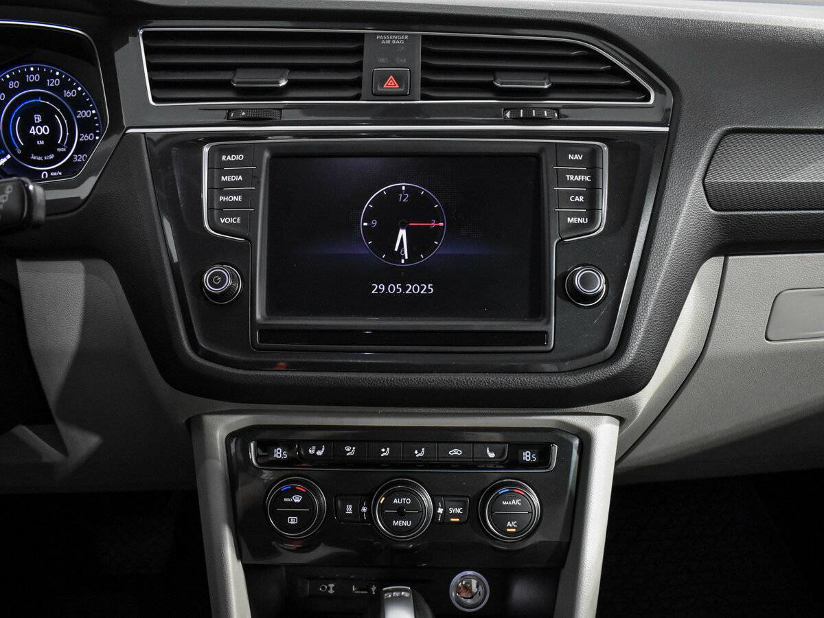 Volkswagen Tiguan, 2017 Фото №17