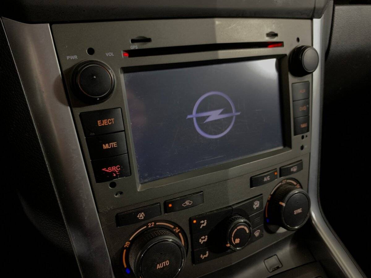 Opel Antara, 2014 Фото №15