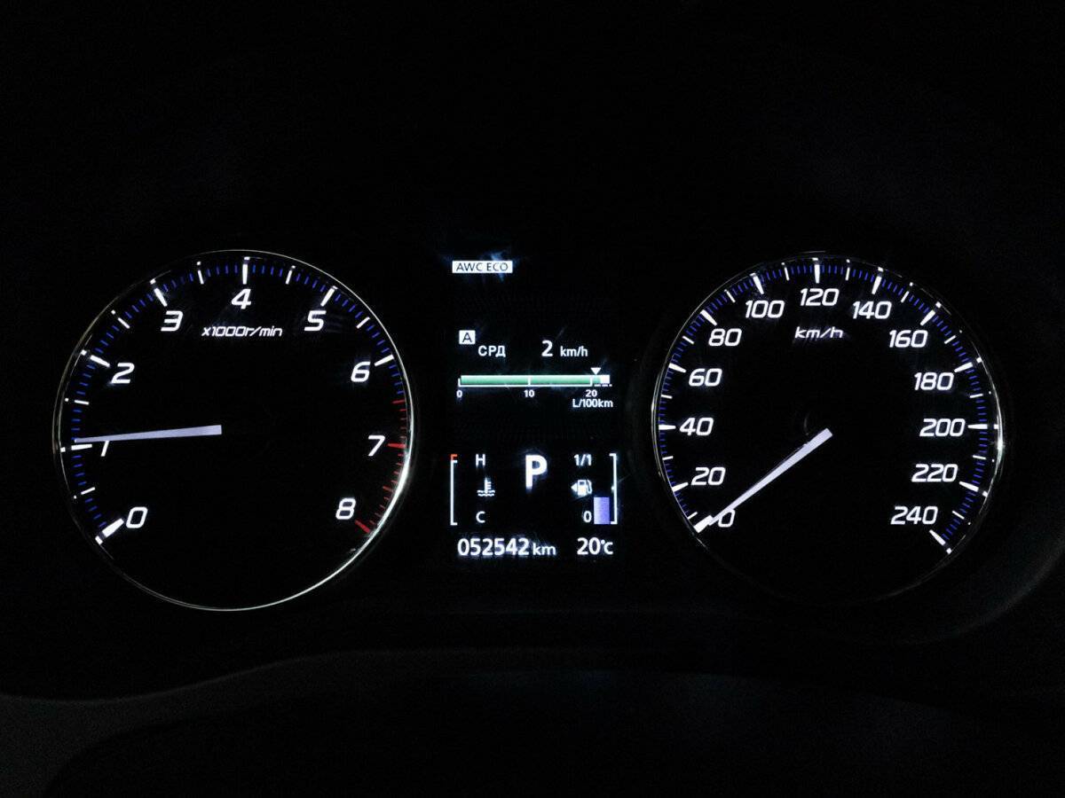 Mitsubishi Outlander, 2022 Фото №12