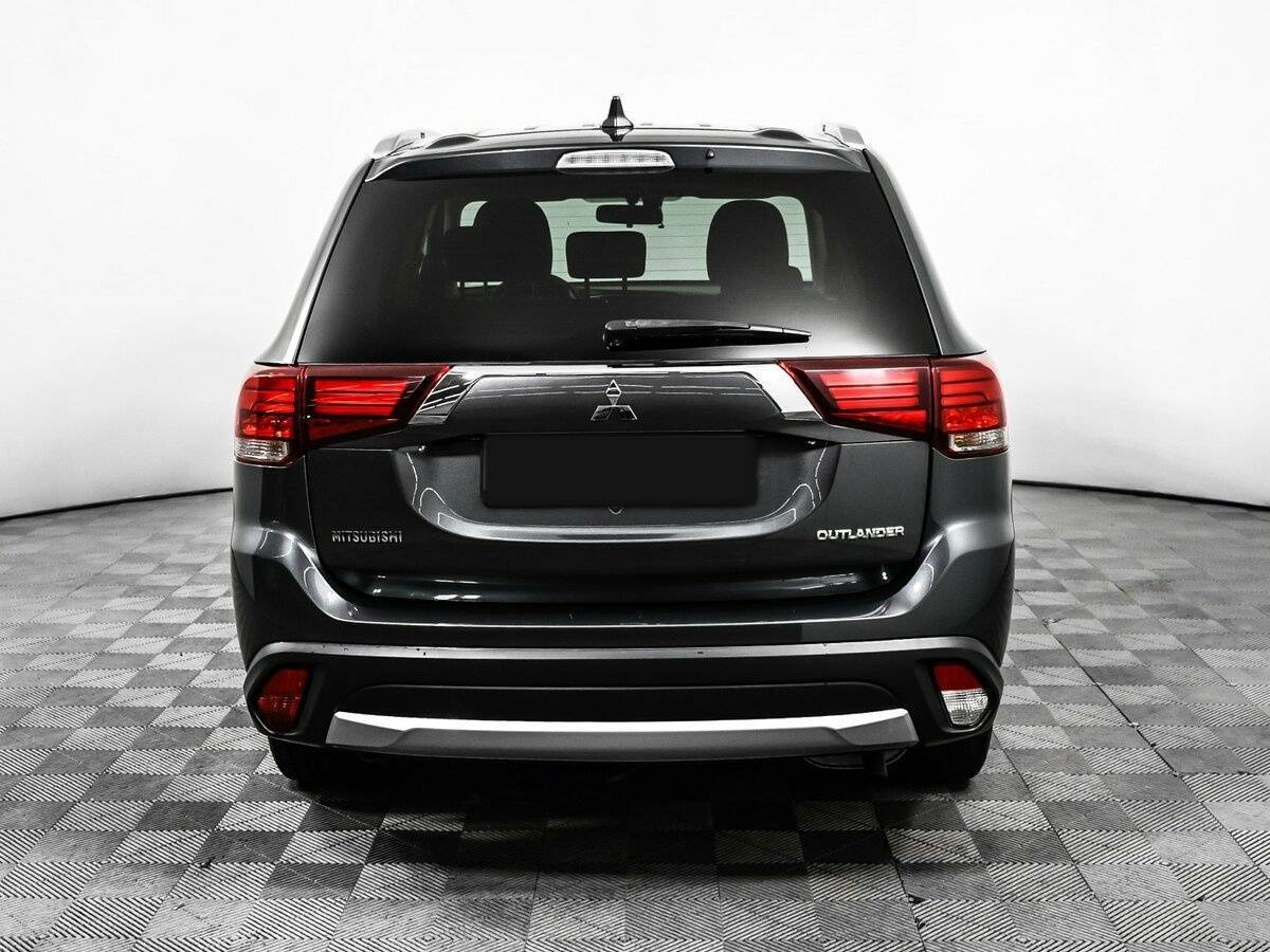 Mitsubishi Outlander, 2018 - 88 950 км. | Фото №6