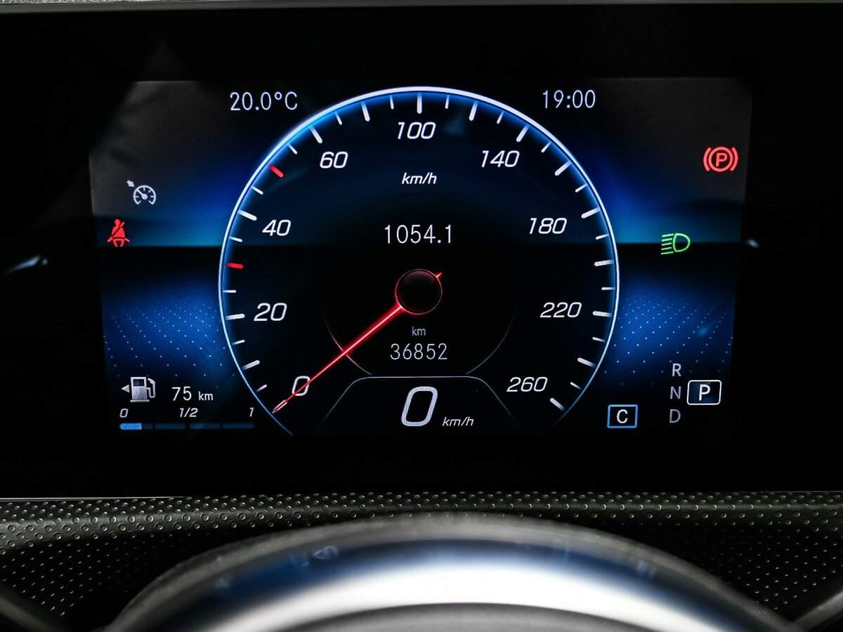 Mercedes-Benz CLA 200, 2020 Фото №10