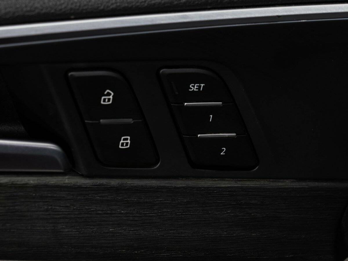 Audi A4, 2017 Фото №24