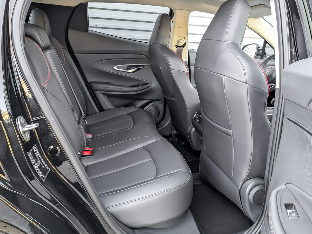 Changan UNI-T, 2023 Фото №12