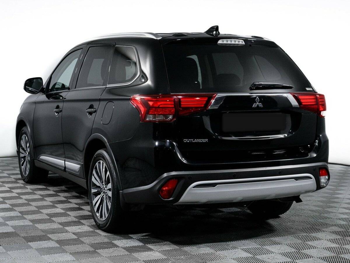 Mitsubishi Outlander, 2021 Фото №7