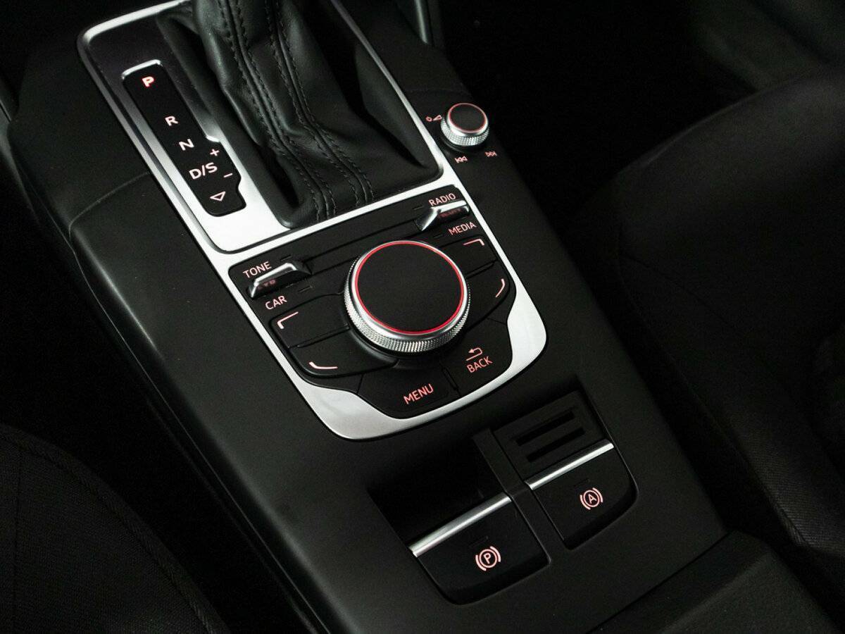 Audi A3, 2015 Фото №17