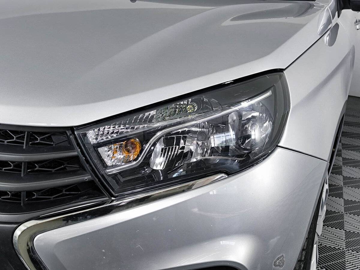 Lada (ВАЗ) Vesta SW, 2021 Фото №17