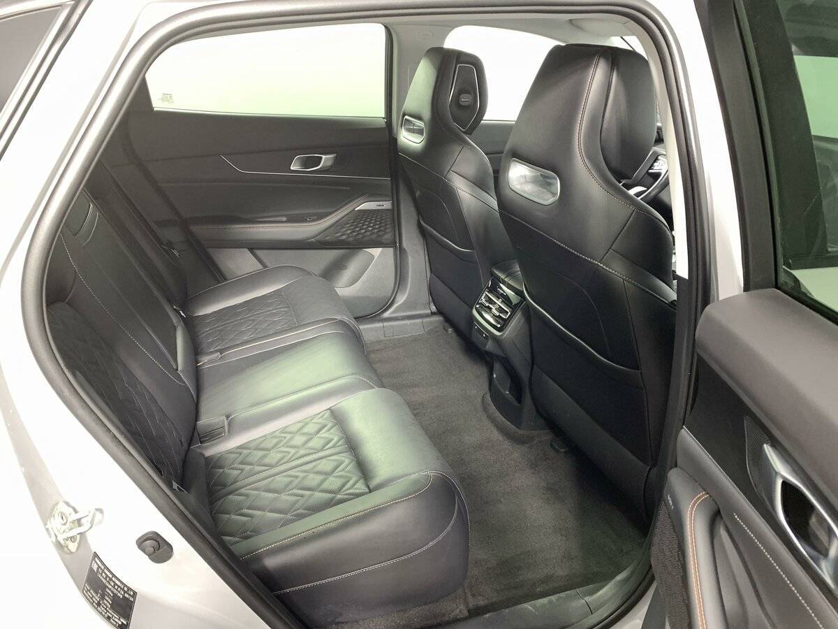 Changan UNI-K, 2023 Фото №20