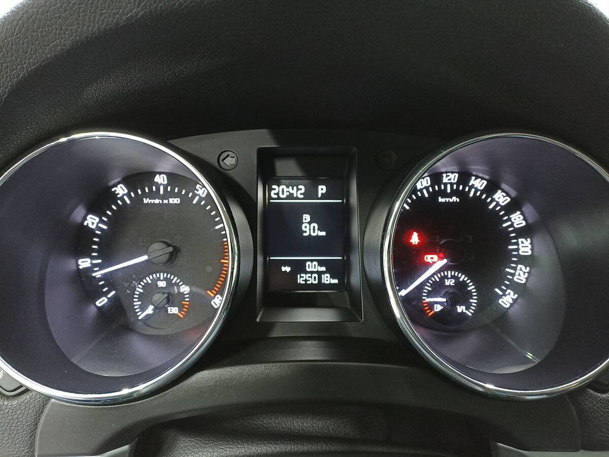 Skoda Yeti, 2014 Фото №13