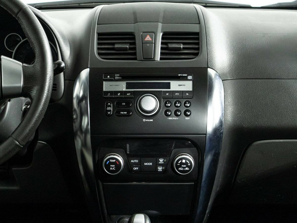 Suzuki SX4, 2013 Фото №10