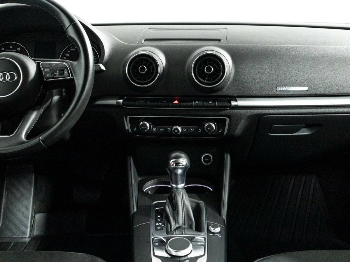 Audi A3, 2017 Фото №14