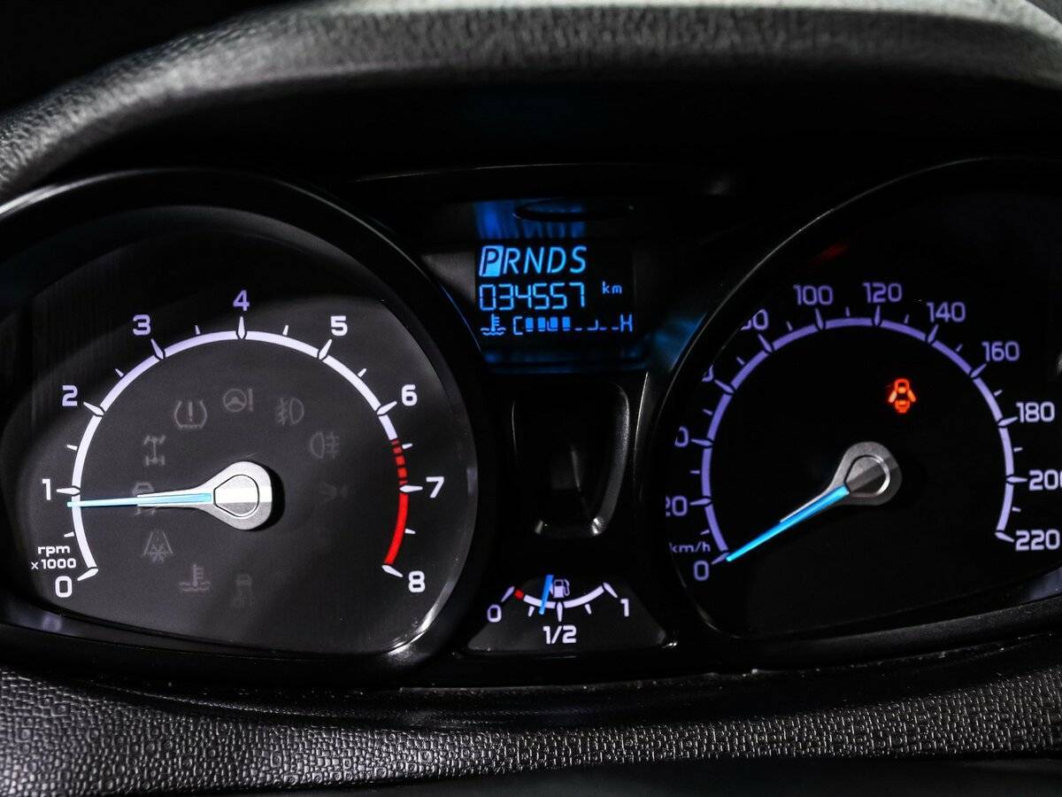 Ford EcoSport, 2015 Фото №10