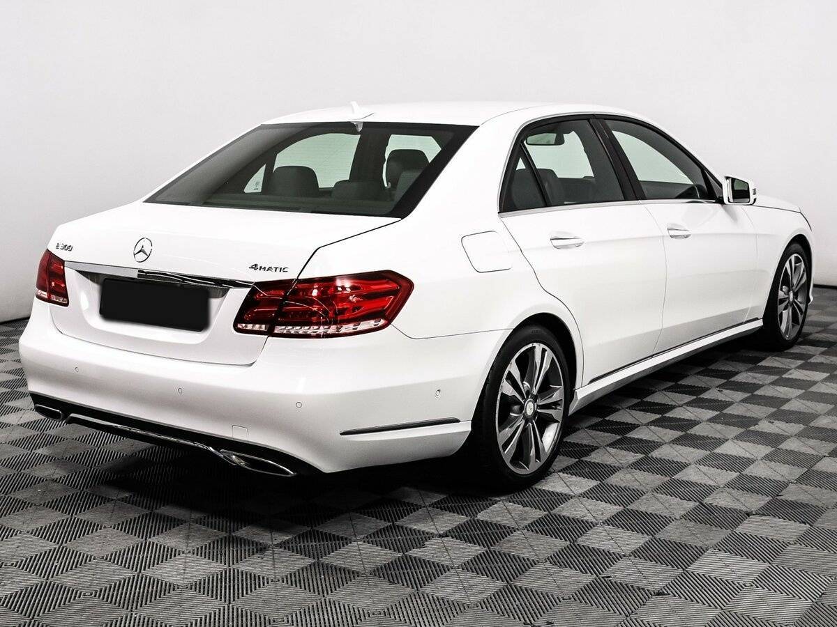 Mercedes-Benz E-Класс 300, 2014 - 75 502 км. | Фото №5