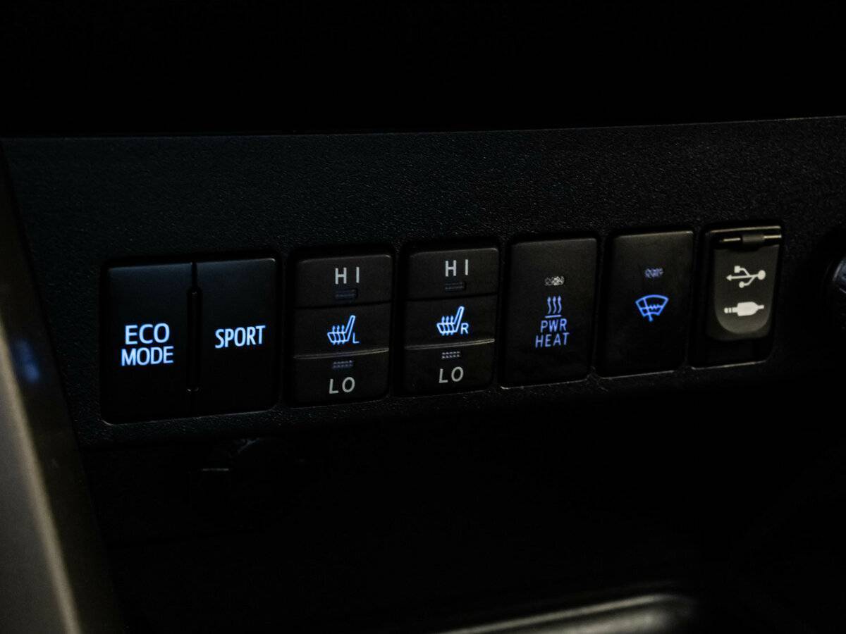 Toyota RAV4, 2015 Фото №14