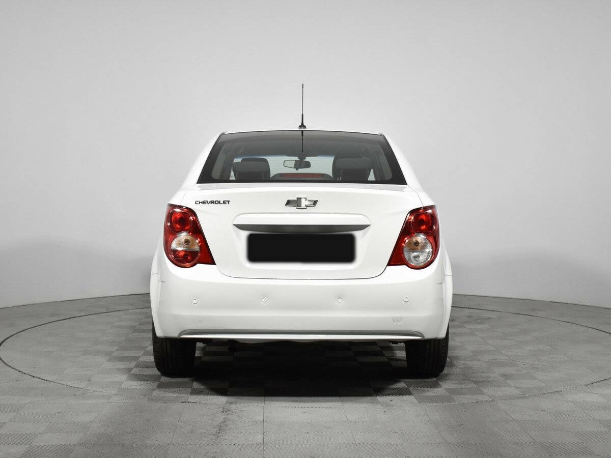 Chevrolet Aveo, 2013 Фото №6