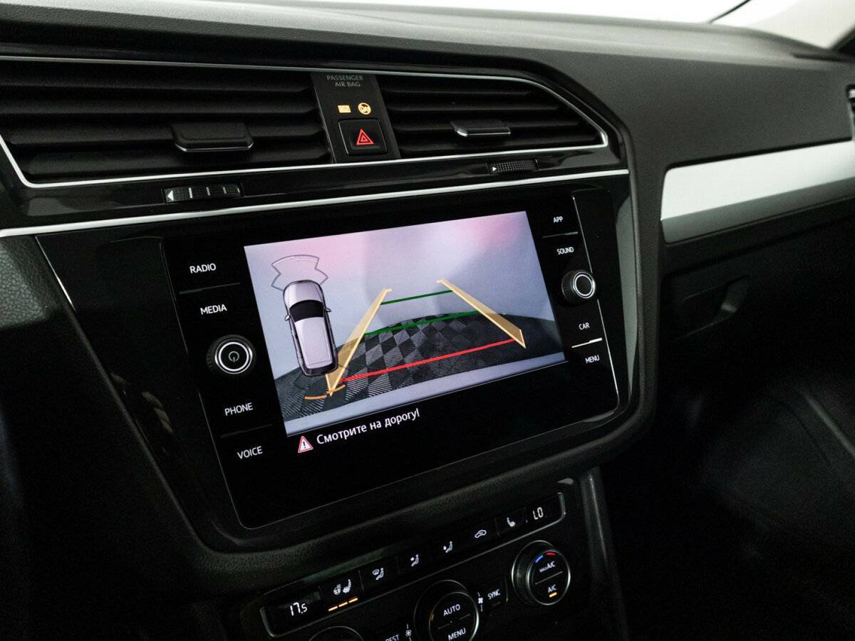 Volkswagen Tiguan, 2019 Фото №17