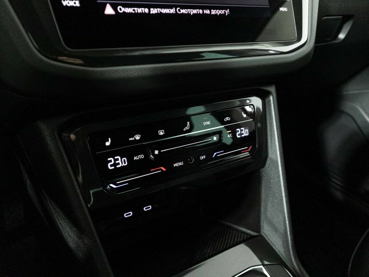 Volkswagen Tiguan, 2021 Фото №20
