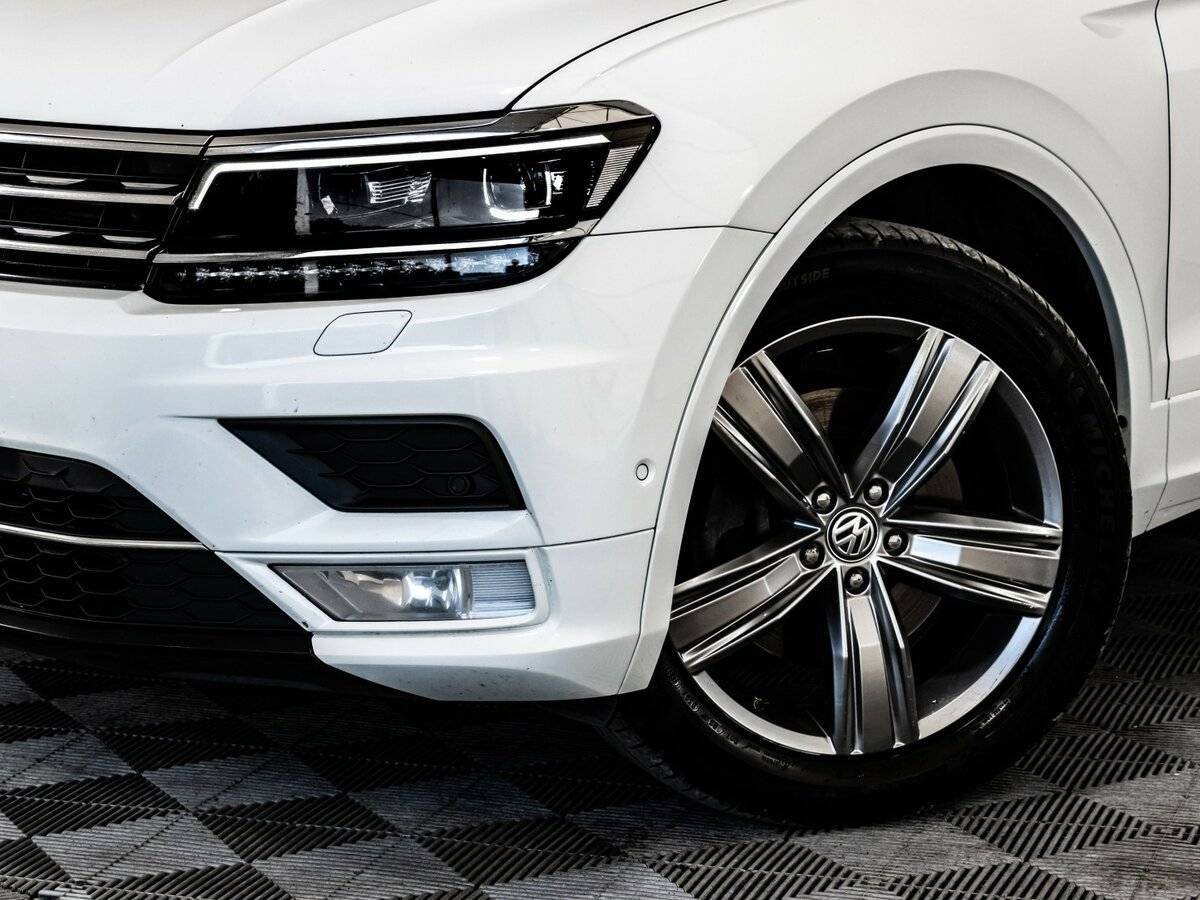 Volkswagen Tiguan, 2017 - 214 699 км. | Фото №3