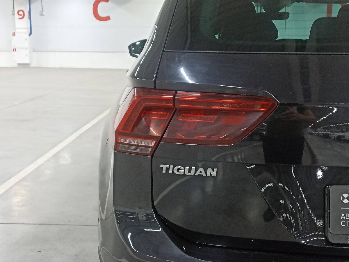 Volkswagen Tiguan, 2019 Фото №9