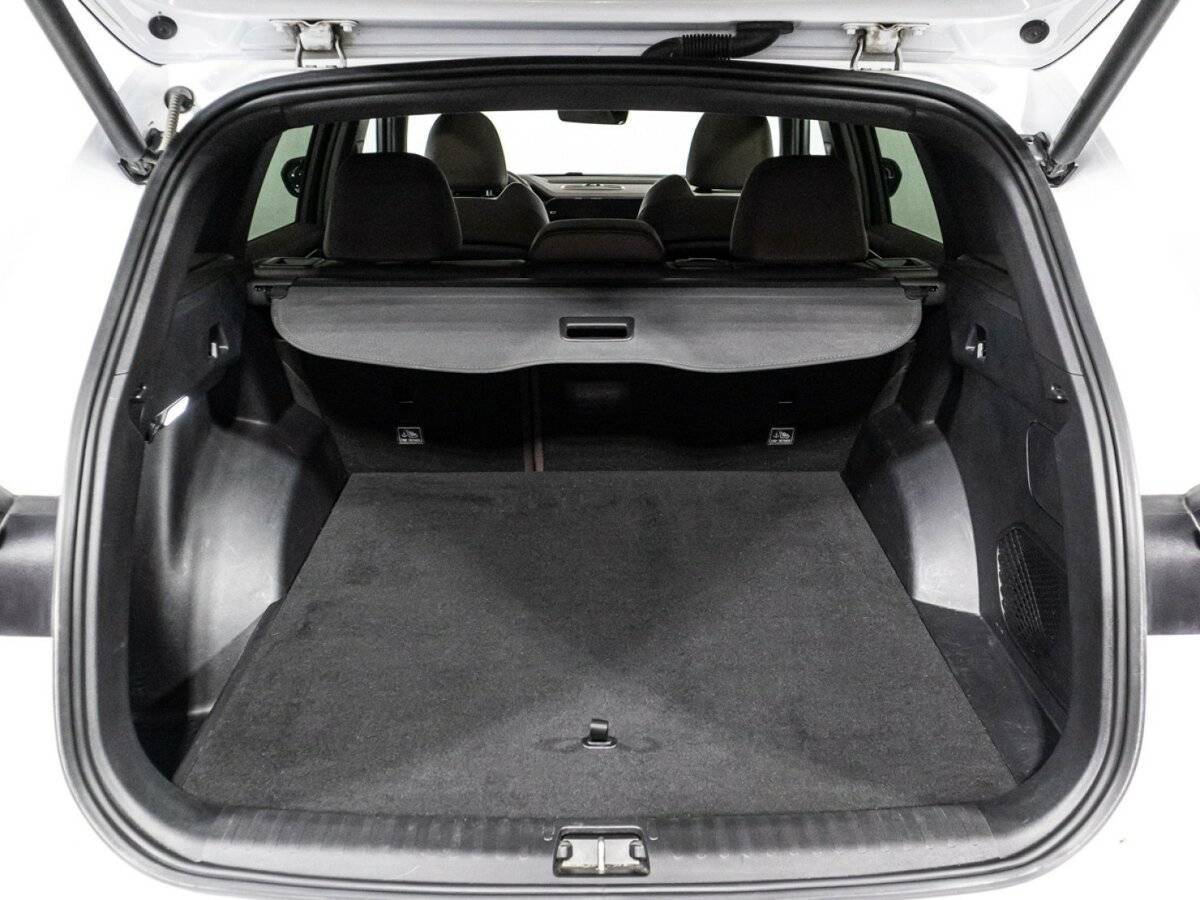 Geely Monjaro, 2023 Фото №15