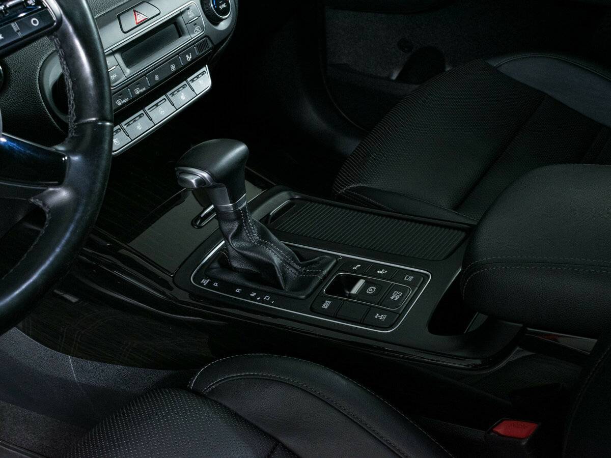 Kia Sorento, 2018 Фото №18